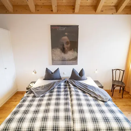 Chasa Capricornin * Scuol